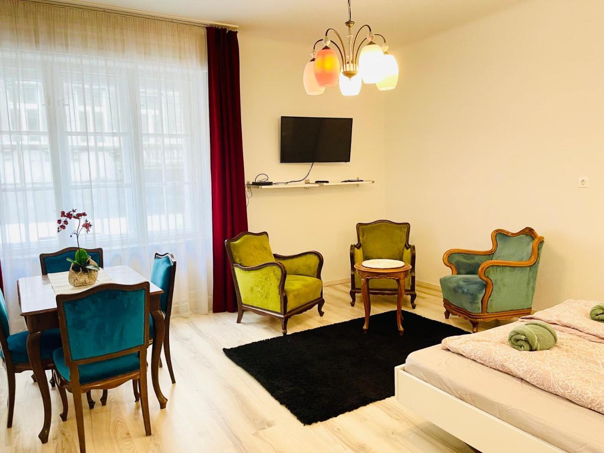Mehdi 1 Apartment